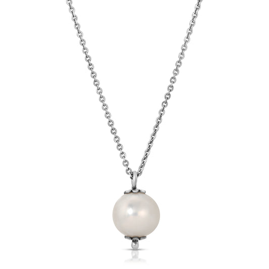 18K Solid gold South sea White Pearl pendant necklace from the wandering jewel