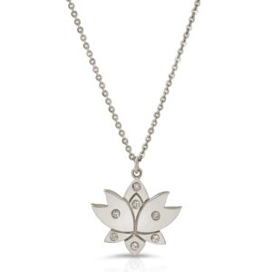 18K solid gold Lotus shaped pendant necklace with 7 diamonds from the wandering jewel