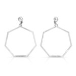 silver spetagon shaped hopped wing with 7 diamonds at the bottom from the wandering jewel